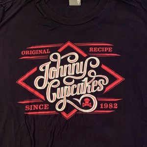 Johnny Cupcakes XL tee